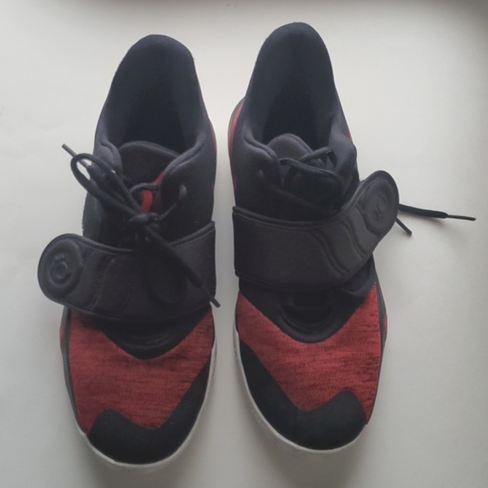 KD Shoes sz 7